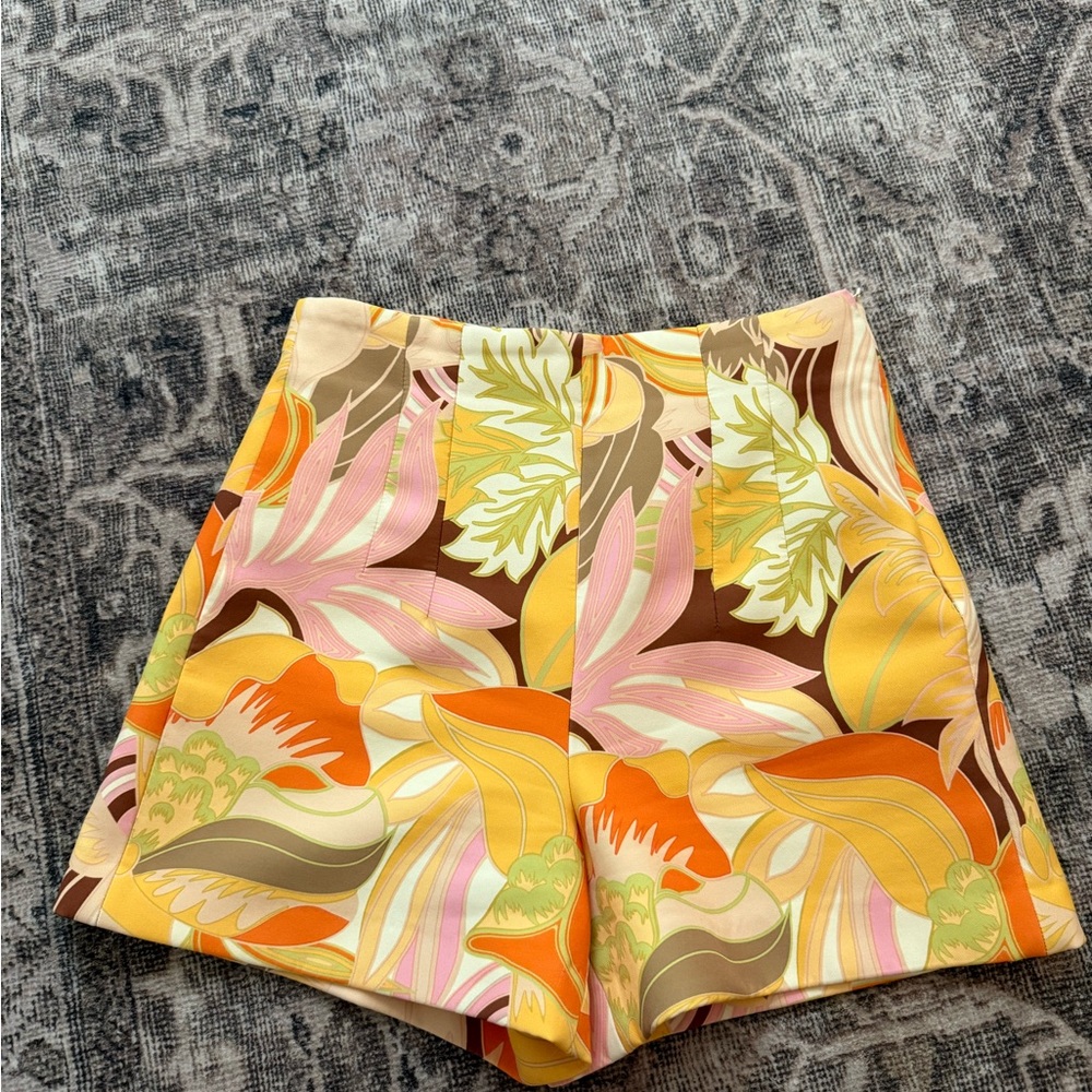 Zara High Waist Yellow and Orange Shorts with Tropical Print size small
